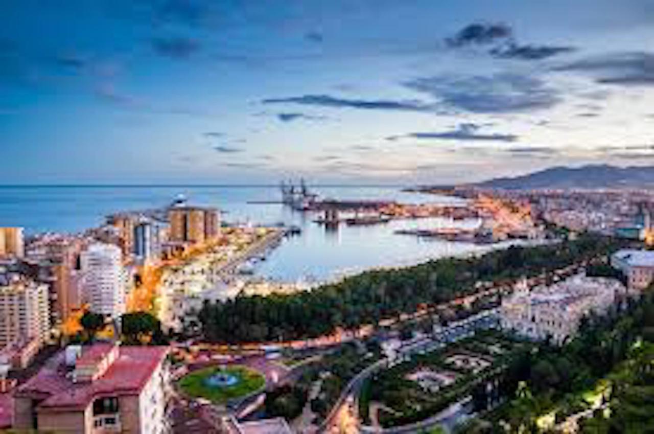 Holidays2Malaga Tomas De Heredia Málaga Exterior foto